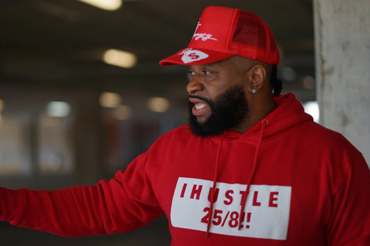 I Hustle 25/8 Hoodie